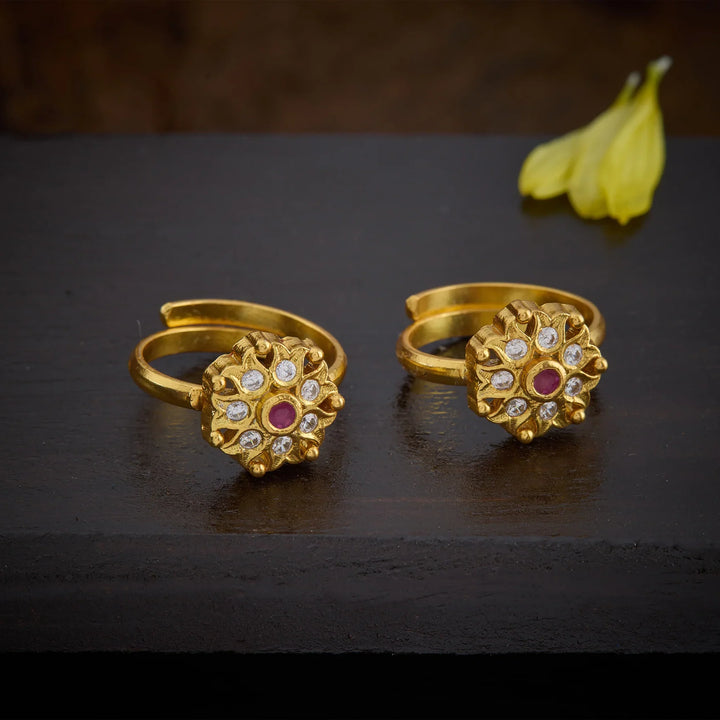Pure 92.5 Silver, Gold Plated Florva Toe Ring