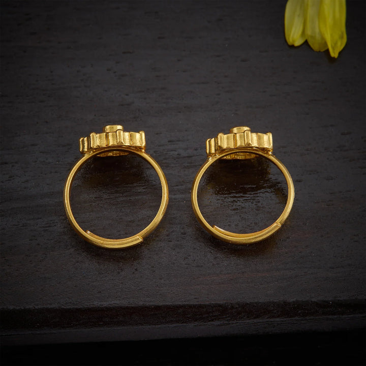 Pure 92.5 Silver, Gold Plated Florva Toe Ring