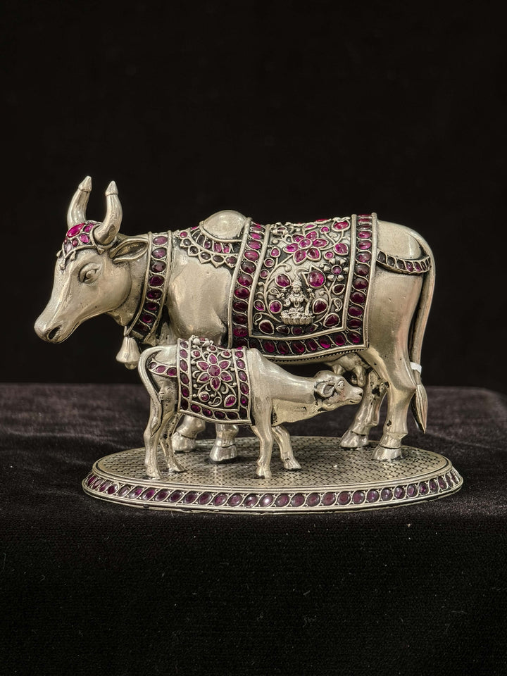 Pure 92.5 Kamadhenu Cow & Calf 3D Solid Idol with Red Stones