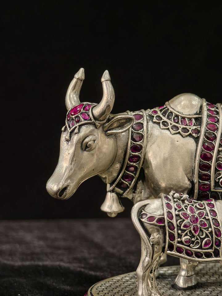 Pure 92.5 Kamadhenu Cow & Calf 3D Solid Idol with Red Stones