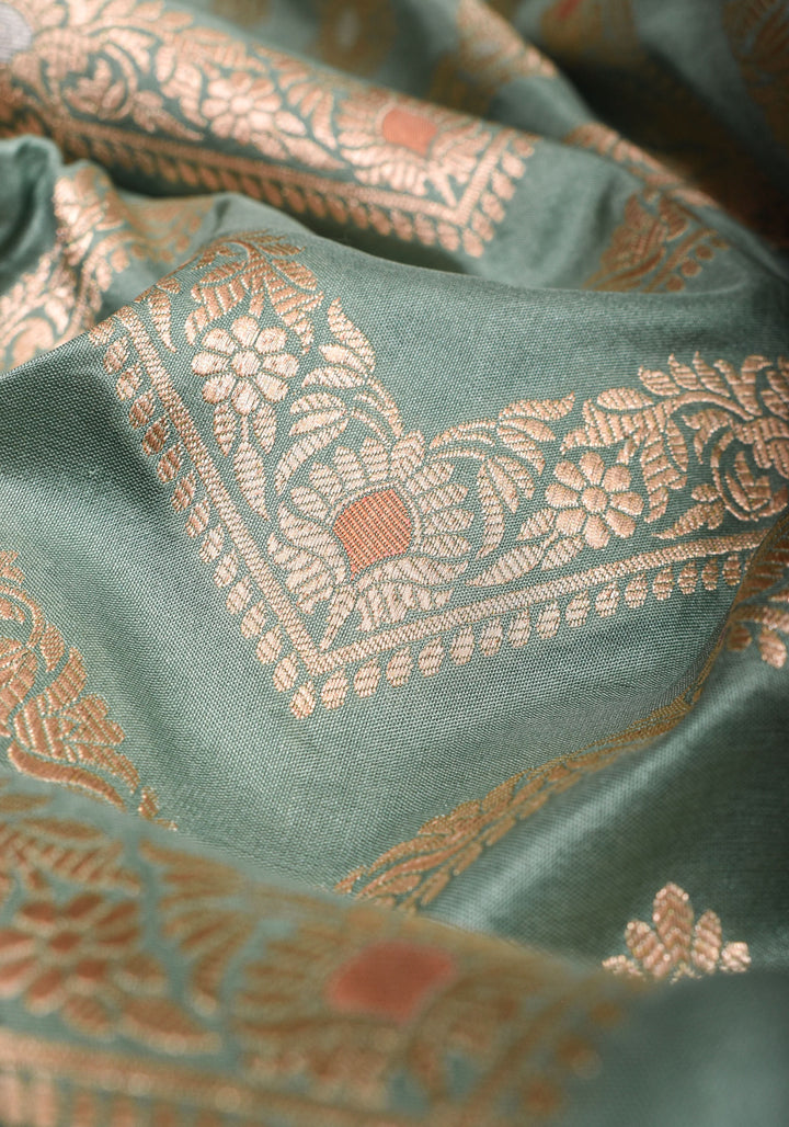 Exquisite Green Banarasi Katan Silk Saree with Meenakari Chevron Pattern, Grand Pallu and Zari | SILK MARK CERTIFIED