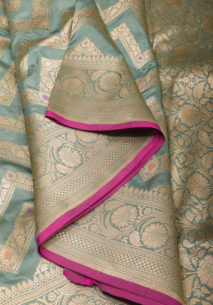 Exquisite Green Banarasi Katan Silk Saree with Meenakari Chevron Pattern, Grand Pallu and Zari | SILK MARK CERTIFIED