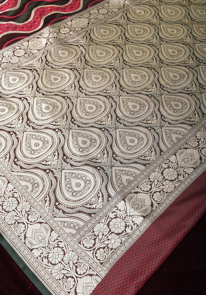 Maroon tone Exquisite Meenakari Vertical Wavy curve zari lines Semi Silk Saree and zari border