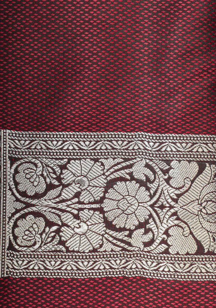 Maroon tone Exquisite Meenakari Vertical Wavy curve zari lines Semi Silk Saree and zari border