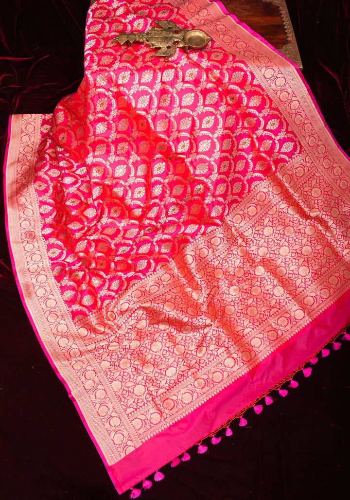 Pinkish Red Dual tone Meenakari brocade Pure Katan Silk Banarasi Saree with zari border and pallu | SILK MARK CERTIFIED