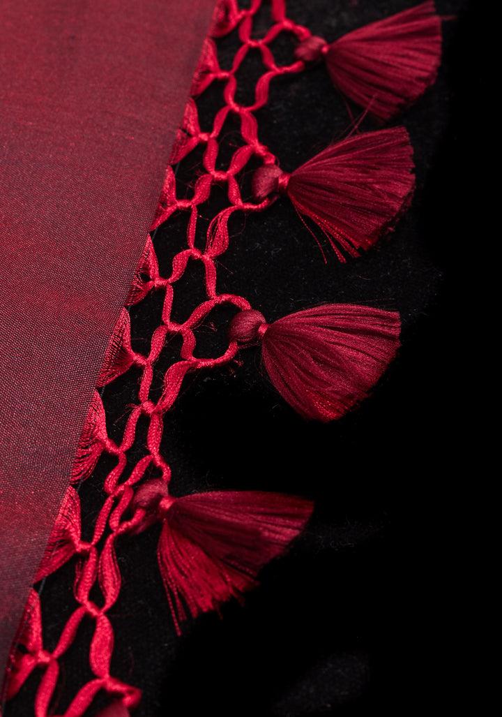 Rose Splendor: Brown Exquisite Meenakari Rose Jaal Semi-Silk Saree with Zari Border