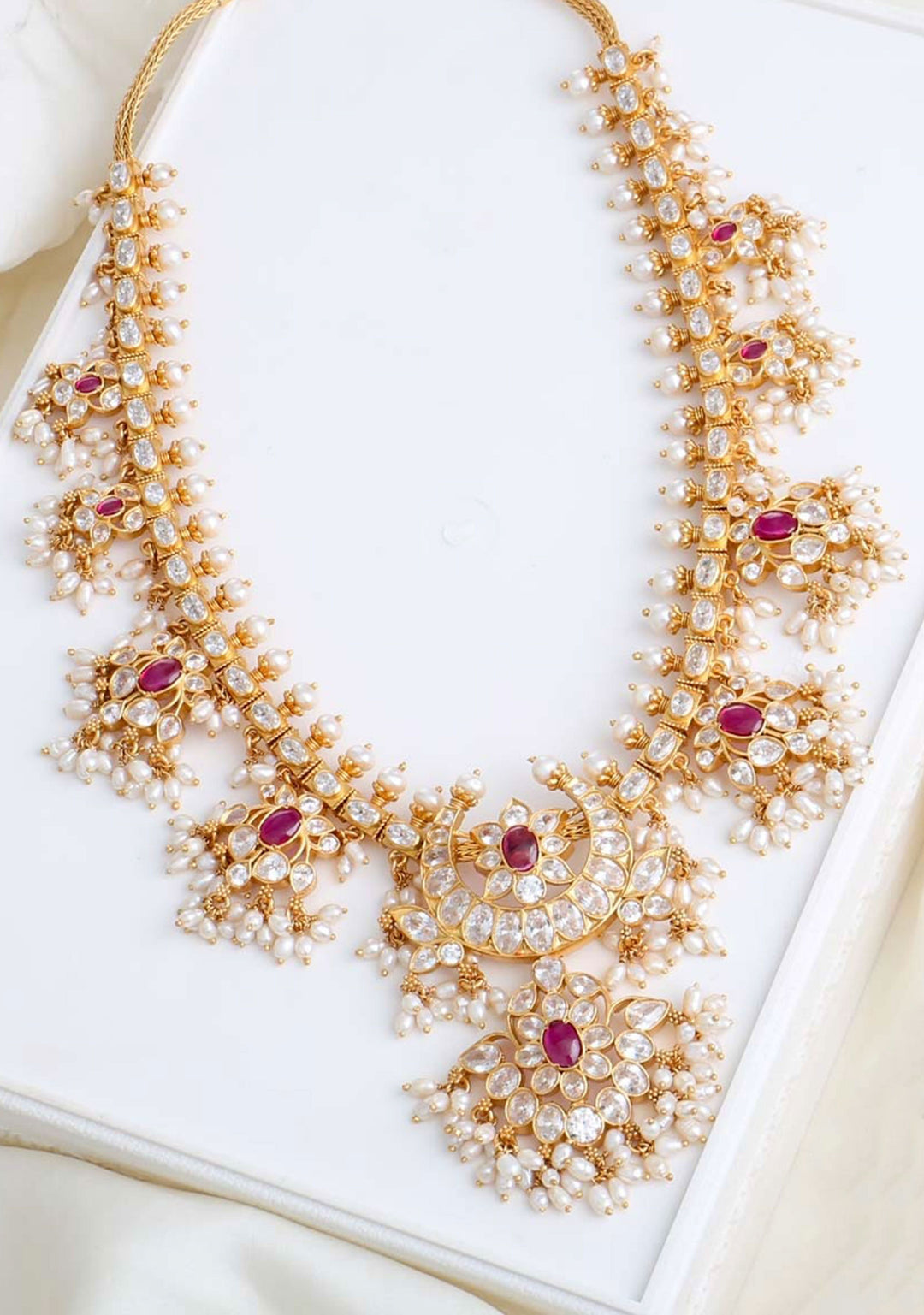 925 Silver 24 Kt Gold Plated 9 units, medium length Guttapusalu Necklace with central horseshoe design