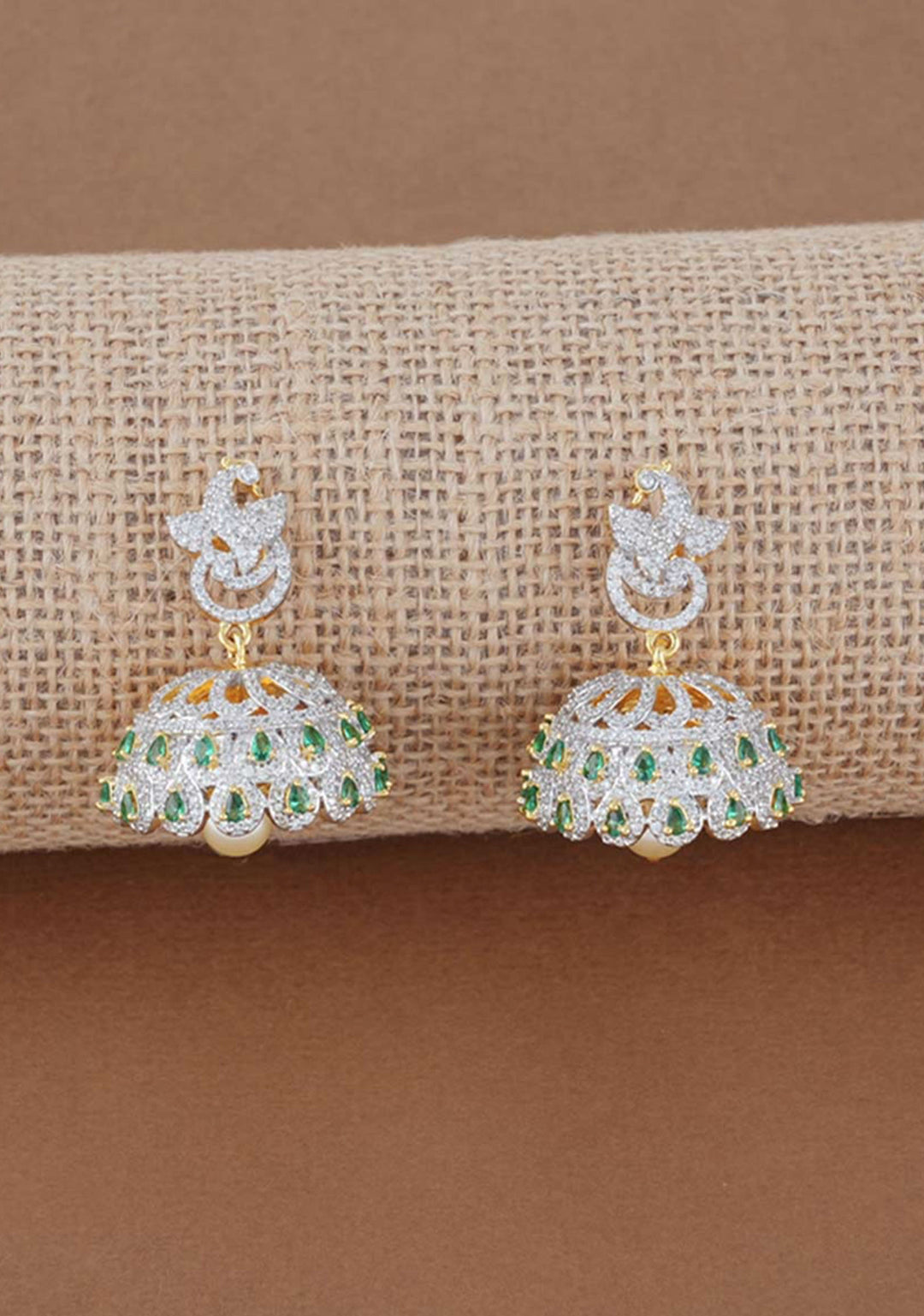 92.5 Silver Dancing Peacocks Diamond Like Design Choker Set