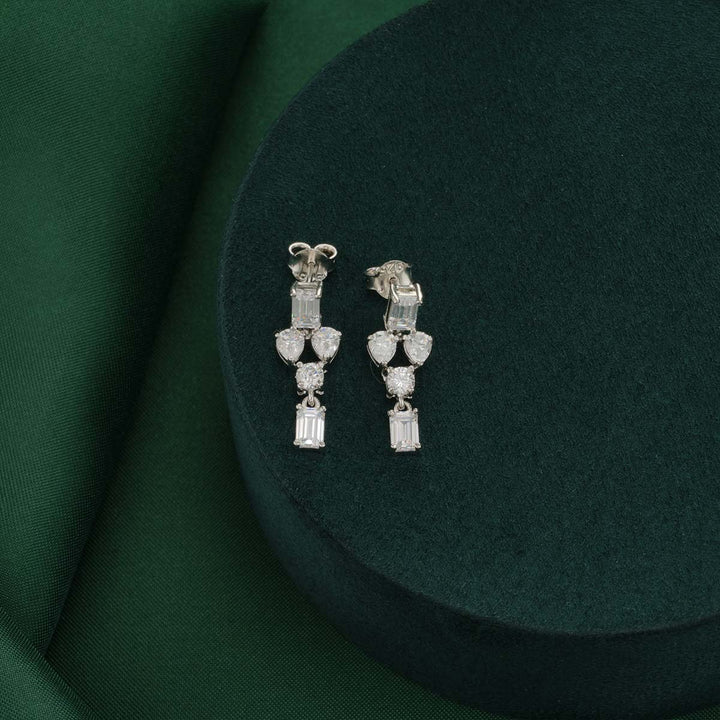 92.5 Silver CZ Minimalistic Necklace Set Sankshepa