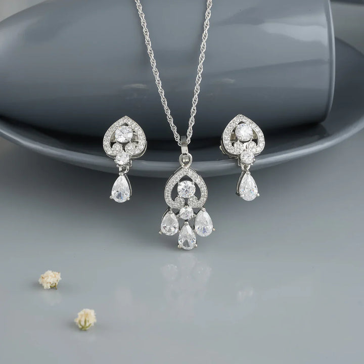 92.5 Tiana Pendant Set