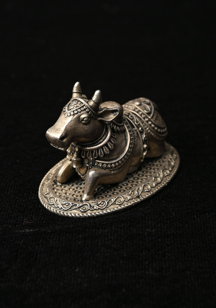 92.5 Pure Silver, Oxidized Nandi 3D Idol