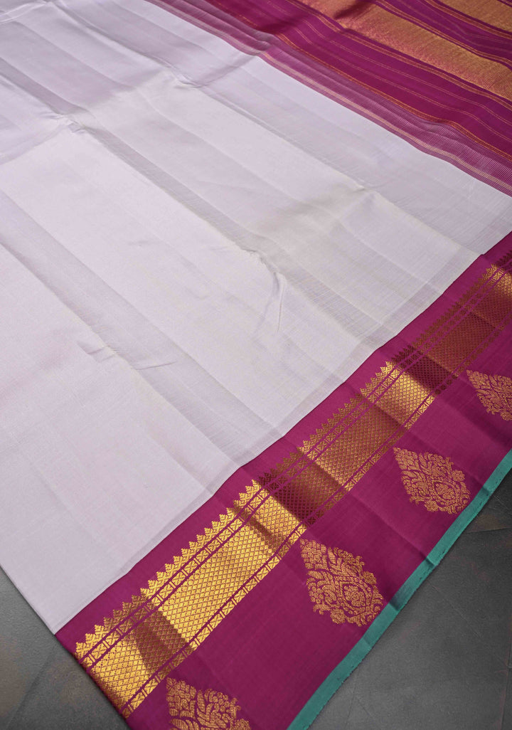 Korvai Weave Dewy Lilac Kanjivaram Silk Saree with Distinct Damask Motif On contrast Zari Border | SILK MARK CERTIFIED