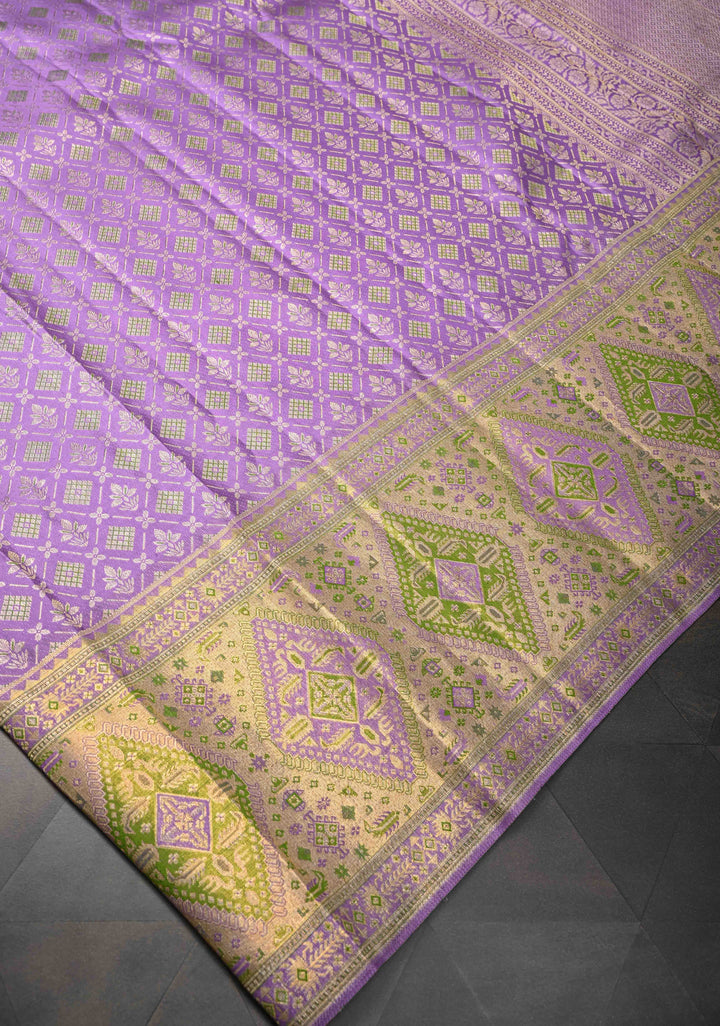 Lilac Kanjivaram Geometric Brocade Pure Silk Saree with Meenakari Border  | SILK MARK CERTIFIED