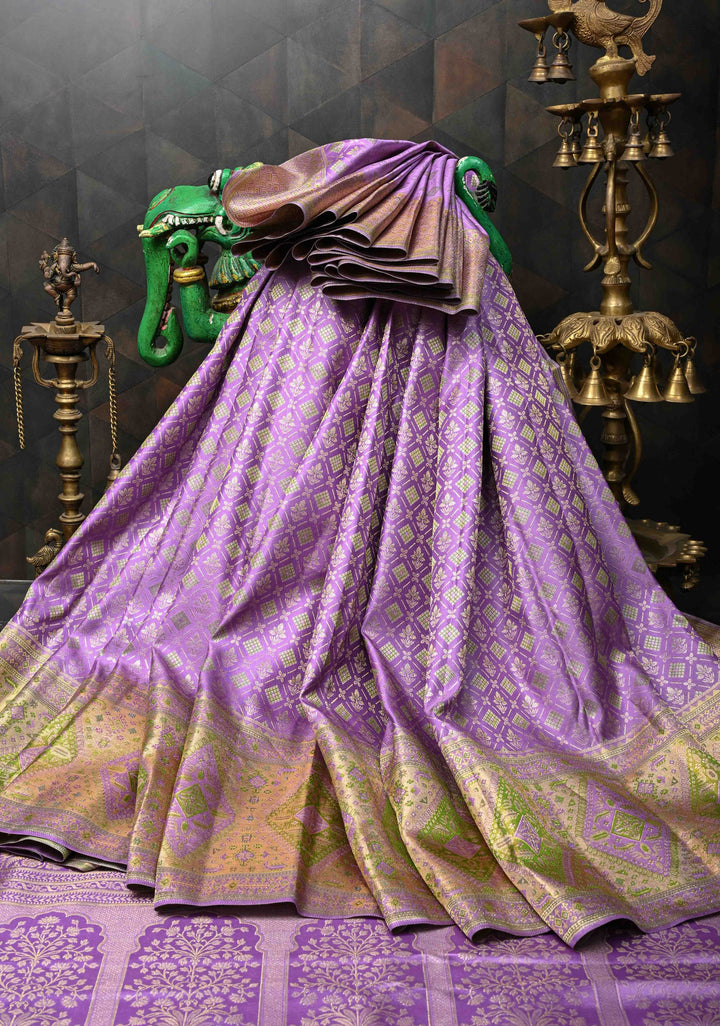 Lilac Kanjivaram Geometric Brocade Pure Silk Saree with Meenakari Border  | SILK MARK CERTIFIED