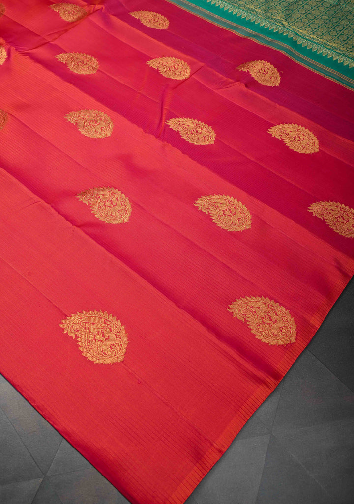 Borderless Pink Dual tone Kanjivaram Pure Silk Saree with Vertical Stripes and Paisley Buttas | SILK MARK CERTIFIED