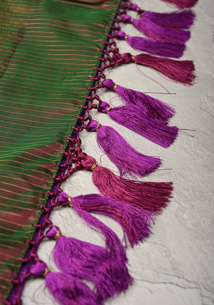 Purple Dual tone Podi-Kattam Zari Checks on Kanjivaram Silk Saree with Zari Buttas and Contrast Zari Border | SILK MARK CERTIFIED