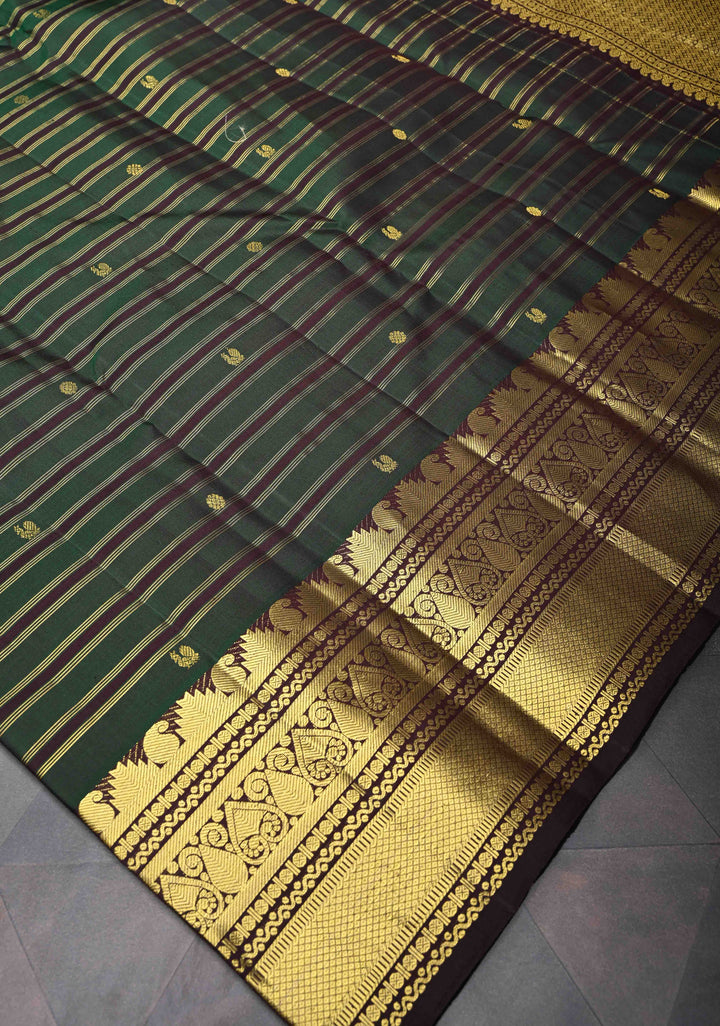 Green Pure Kanjivaram Silk Saree with Zari Horizontal Pattern with Zari Buttis and Border | SILK MARK CERTIFIED