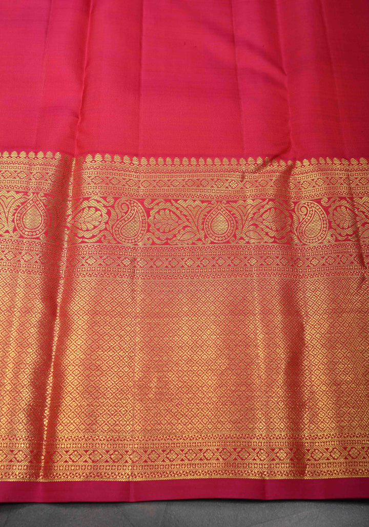 Green Dual tone Kanjivaram Silk Saree with Zari Buttas and Contrast Wide Zari Border | SILK MARK CERTIFIED