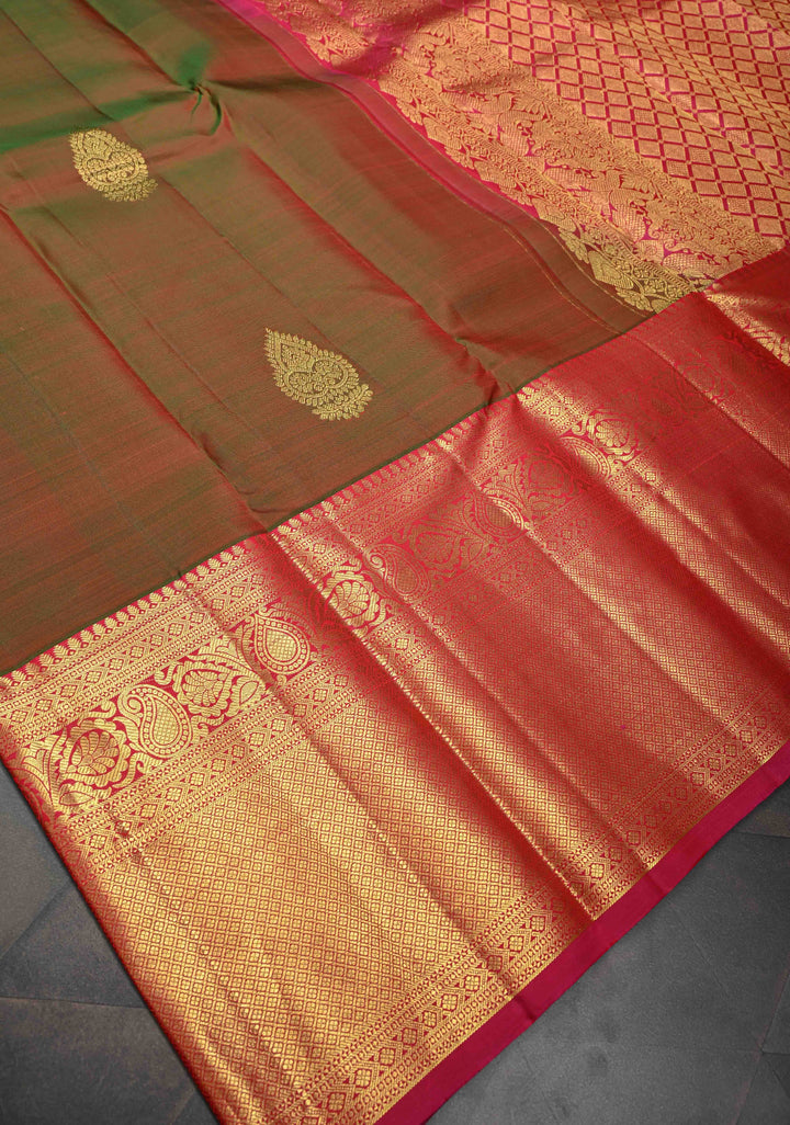 Green Dual tone Kanjivaram Silk Saree with Zari Buttas and Contrast Wide Zari Border | SILK MARK CERTIFIED