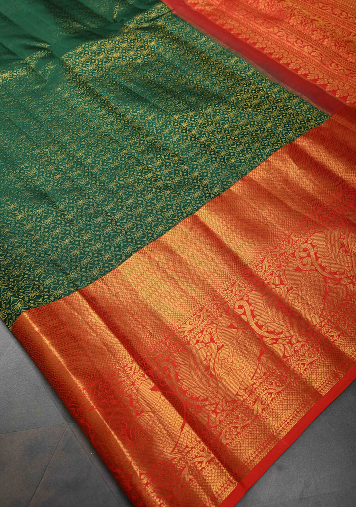 Dark Green Kanjivaram Silk Saree with Brocade and Contrast Zari  Border | SILK MARK CERTIFIED