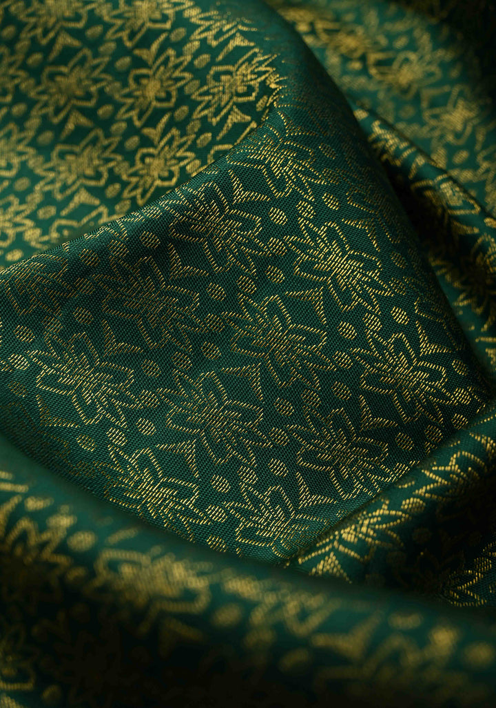 Dark Green Kanjivaram Silk Saree with Brocade and Contrast Zari  Border | SILK MARK CERTIFIED