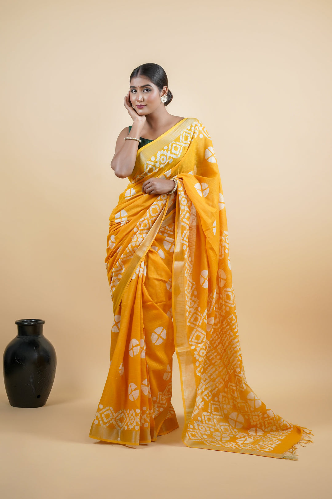 Bhagalpuri Mercerized Cotton Slub Unique Batik Print Saree