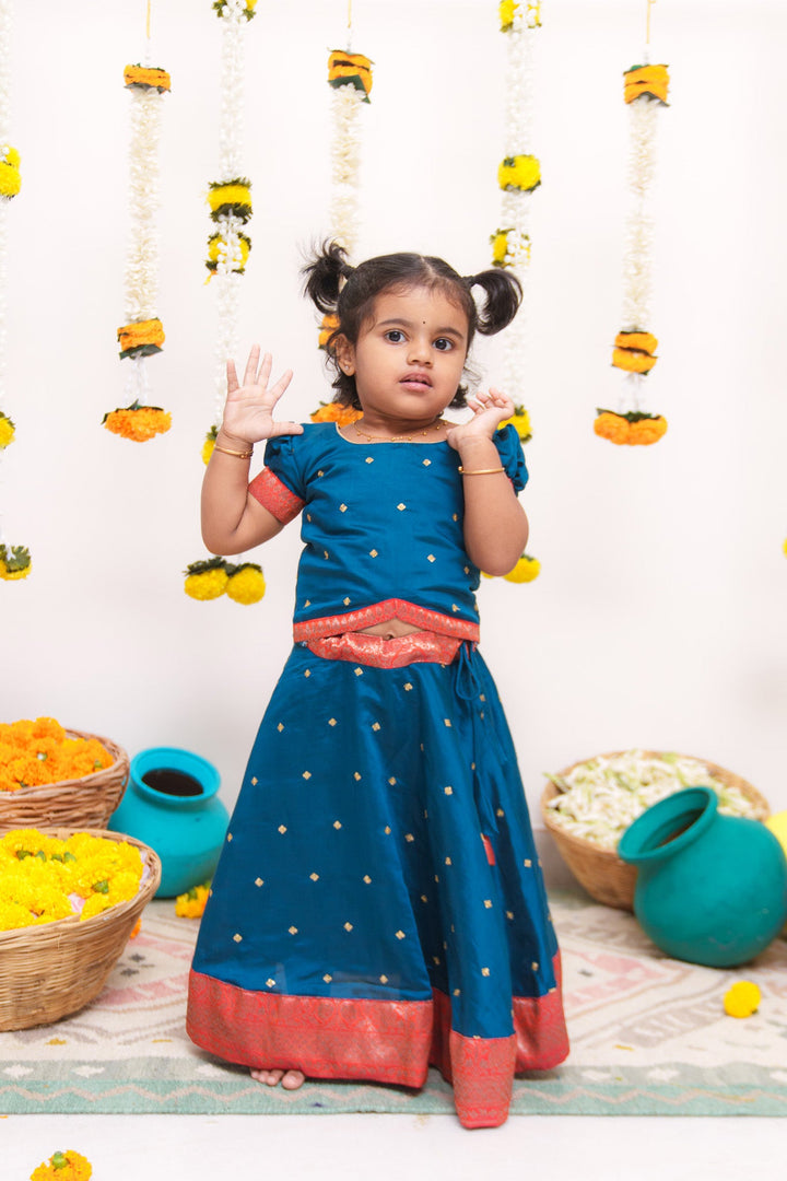 Nirainila Teal Blue Mini | Made To Order