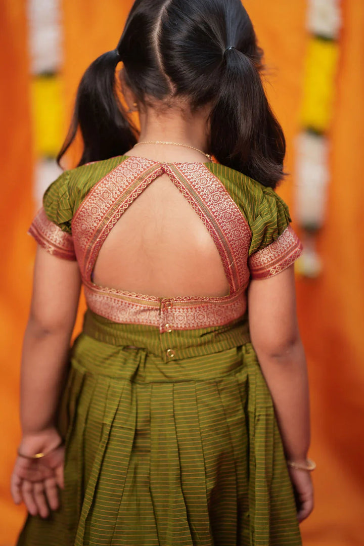 Abiradhi Green Handloom Top & Skirt Mini | Made To Order