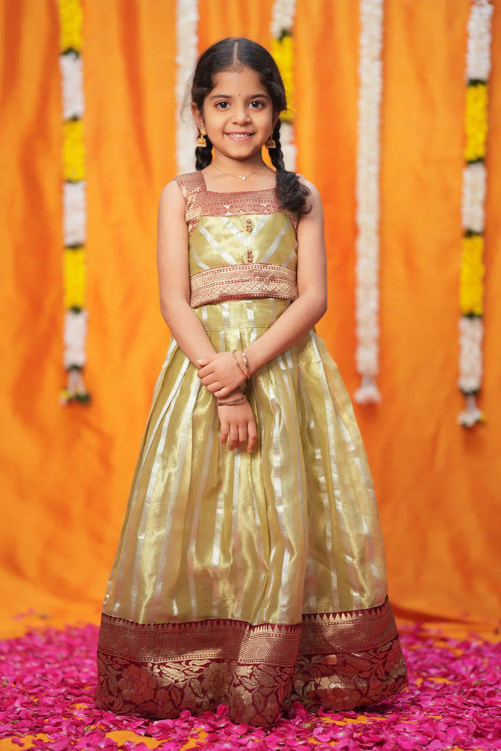 Pavitra Green Organza Top & Skirt Mini | Made To Order