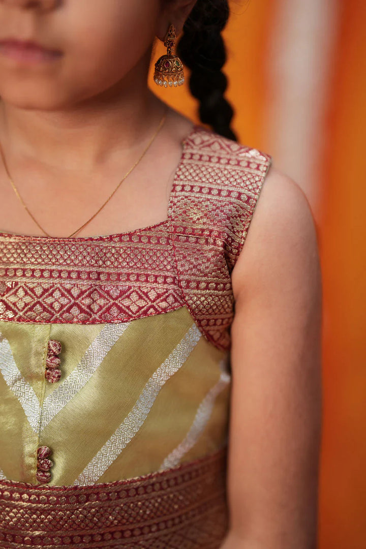 Pavitra Green Organza Top & Skirt Mini | Made To Order