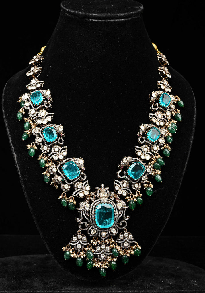 92.5 silver Victorian Short Necklace with Teal Stones
