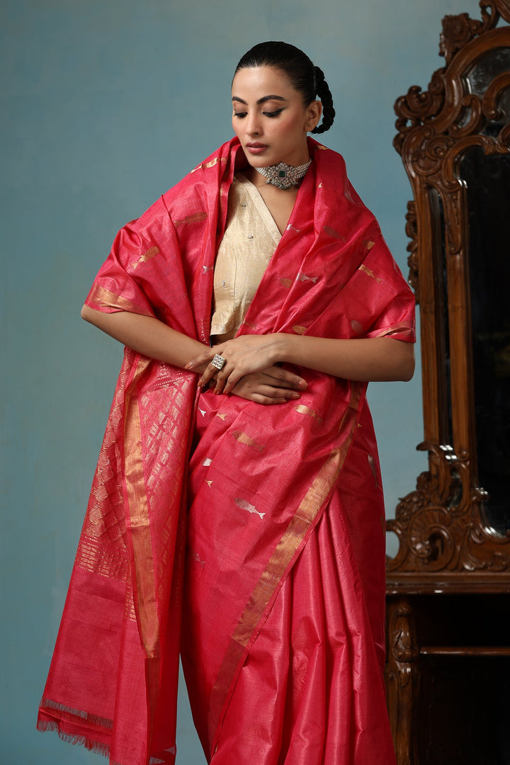 Peachy Red Chattisgarhi Kosa Silk Saree with Sona Rupa Fish Motifs and Zari Border | SILK MARK CERTIFIED