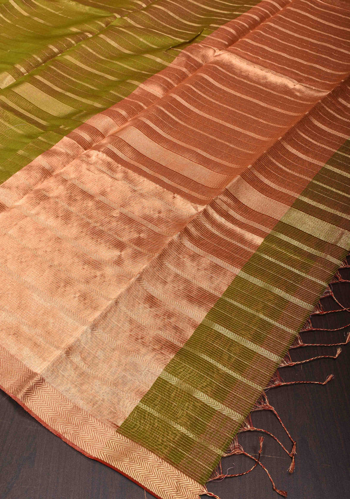 Graceful Olive Green Handwoven Maheshwari Silk Cotton Saree with Horizontal Stripes