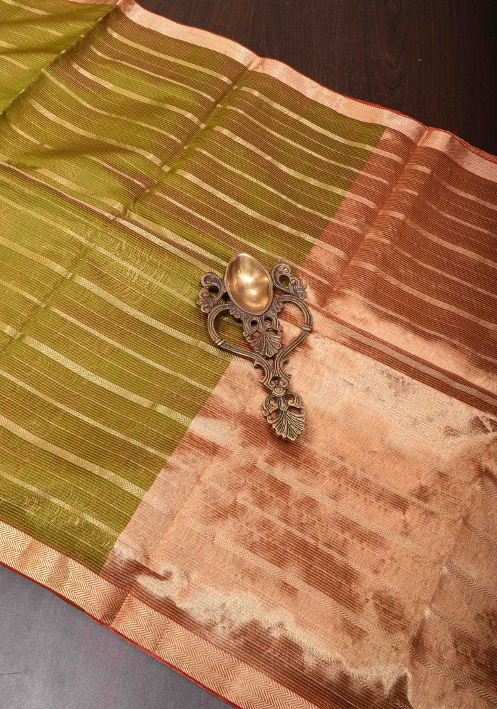 Graceful Olive Green Handwoven Maheshwari Silk Cotton Saree with Horizontal Stripes