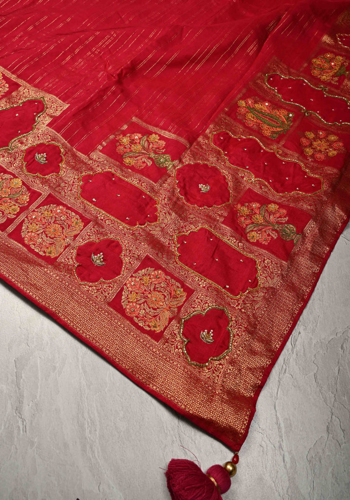 Rani Pink Vegan Viscose Silk Saree with Jharokha-Inspired Patterns Border