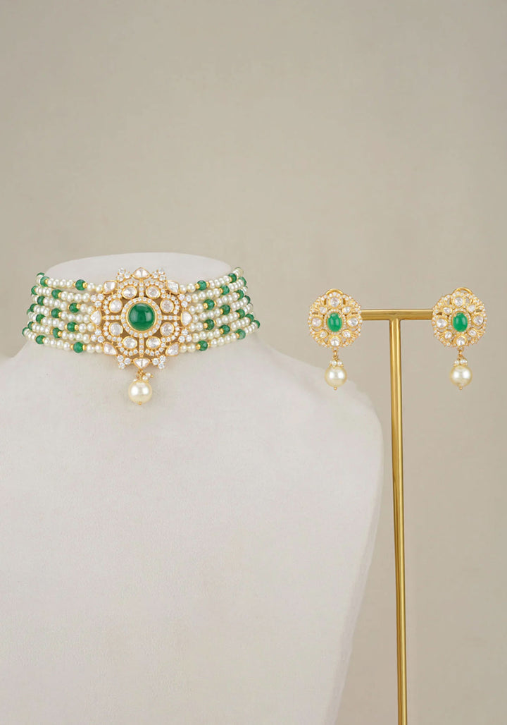 92.5 Silver charming White and Green choker set