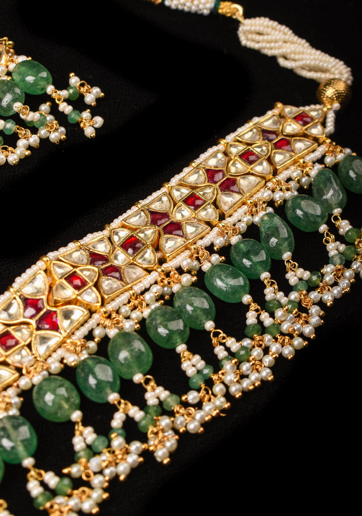 Exquisite 3 layer Jadau Necklace Set with Macthing earrings