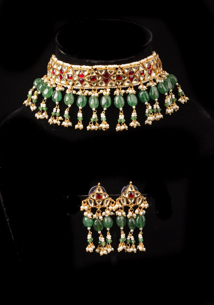 Exquisite 3 layer Jadau Necklace Set with Macthing earrings