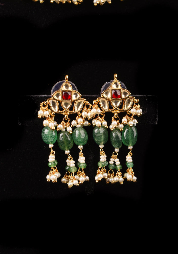 Exquisite 3 layer Jadau Necklace Set with Macthing earrings