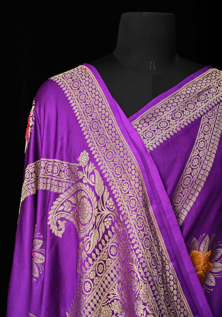 Purple Diagonal Stripes Koniya Motifs Meenakari Velvet embossed Weaving Banarasi Mashru Silk Saree With Zari Border |  SILK MARK CERTIFIED