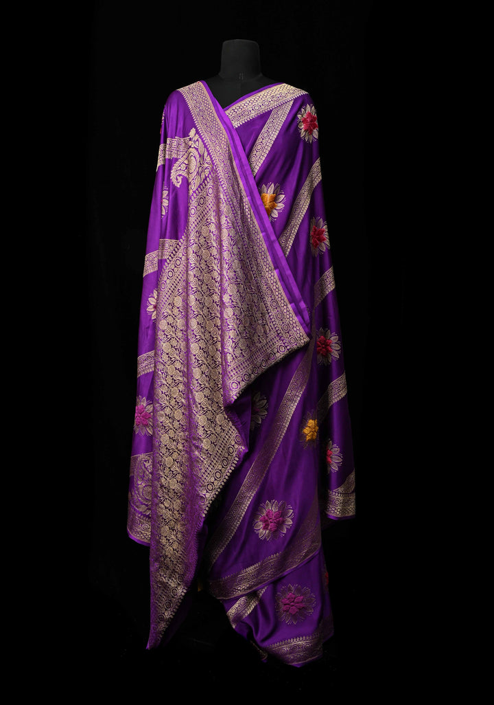 Purple Diagonal Stripes Koniya Motifs Meenakari Velvet embossed Weaving Banarasi Mashru Silk Saree With Zari Border |  SILK MARK CERTIFIED