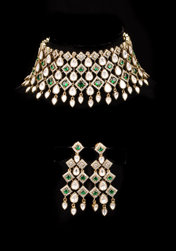 Victorian Choker set with stone Detailing and Teardrop shape dangling