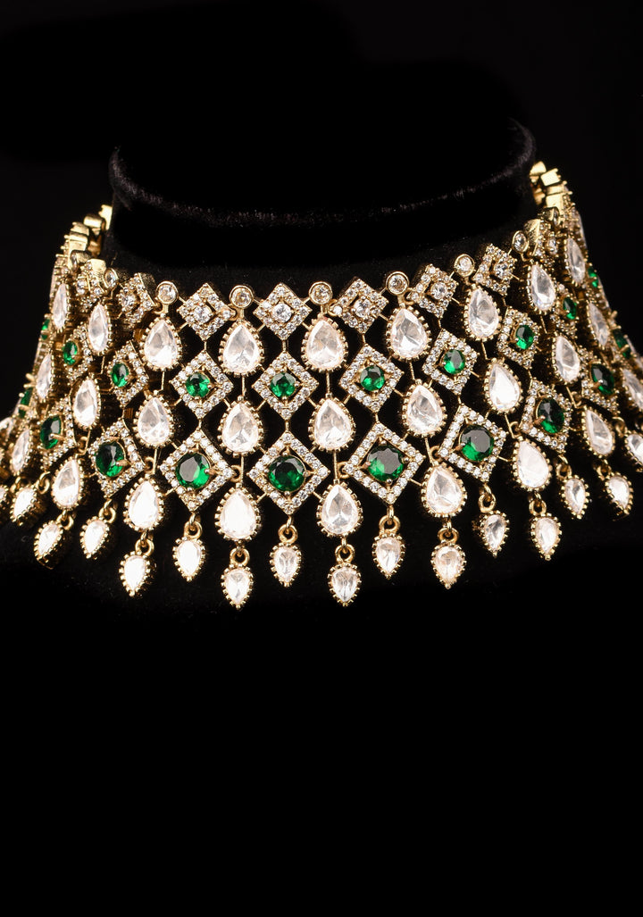 Victorian Choker set with stone Detailing and Teardrop shape dangling