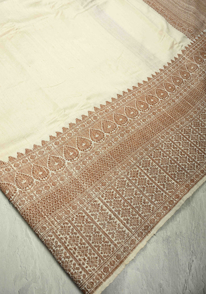 Ivory Raw Silk Saree with Antique Zari Border | SILK MARK CERTIFIED