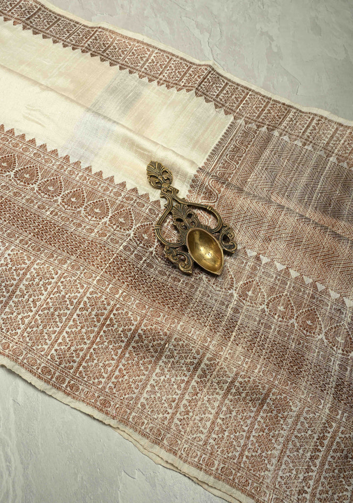 Ivory Raw Silk Saree with Antique Zari Border | SILK MARK CERTIFIED