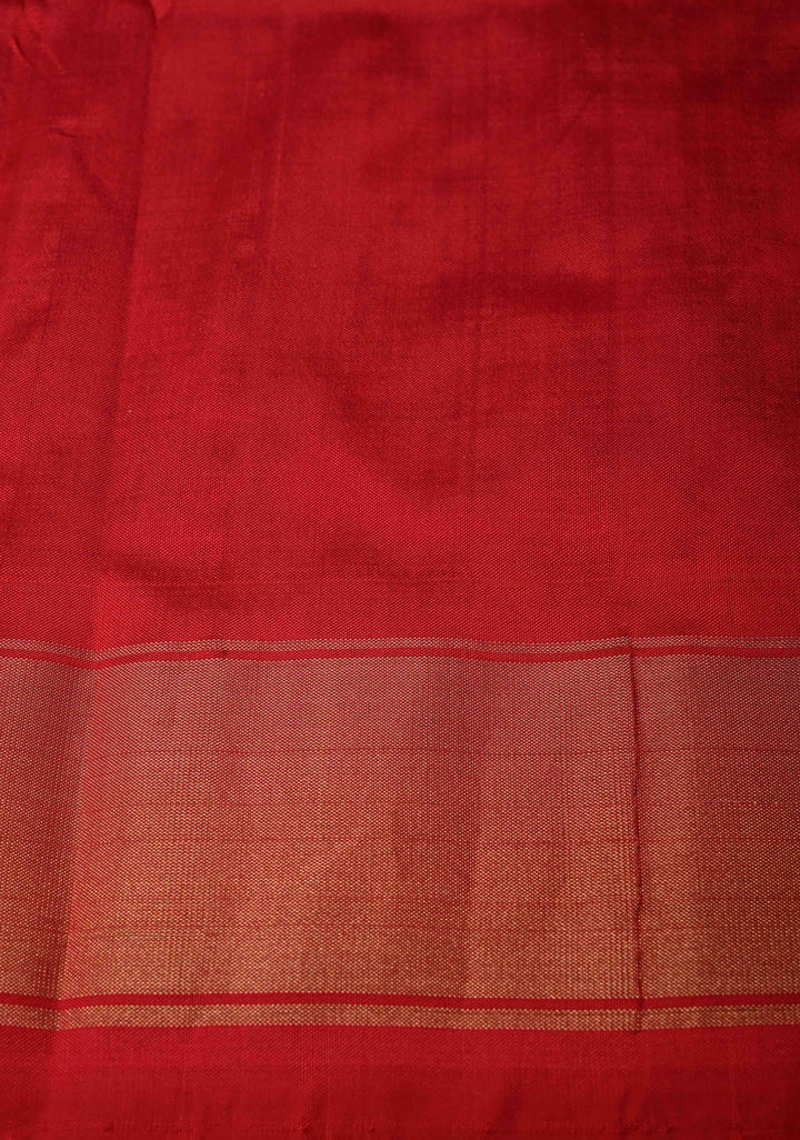 Lilac Pochampally Ikkat Pure Silk Saree with Intricate Geometric weave and Contrast Zari Border | SILK MARK CERTIFIED