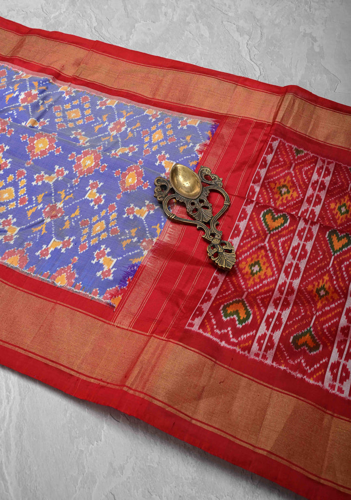 Lilac Pochampally Ikkat Pure Silk Saree with Intricate Geometric weave and Contrast Zari Border | SILK MARK CERTIFIED