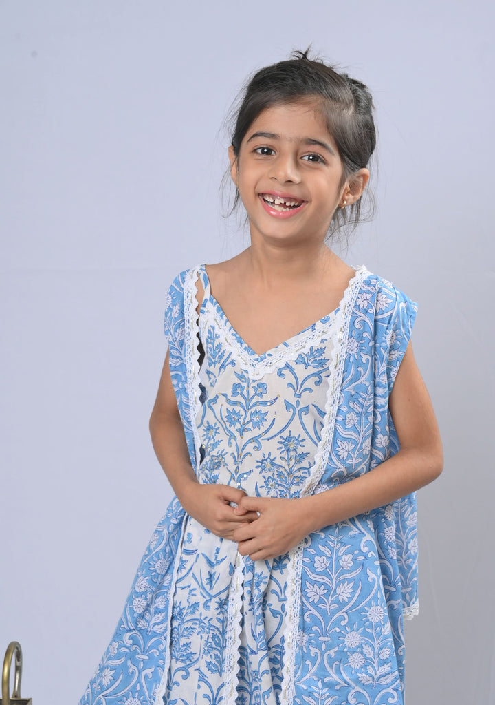 Mughal motifs crop top, dhoti skirt and cape set | Made To Order