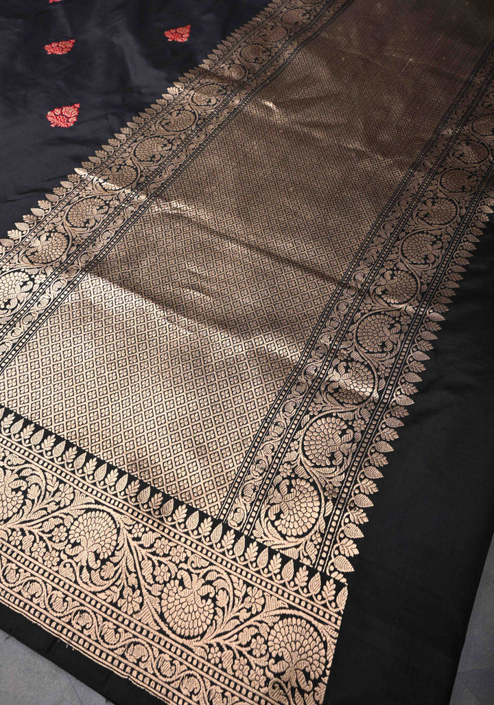 Black Banarasi  Katan Silk Saree with Meenakari Zari Butta and Zari Border | SILK MARK CERTIFIED