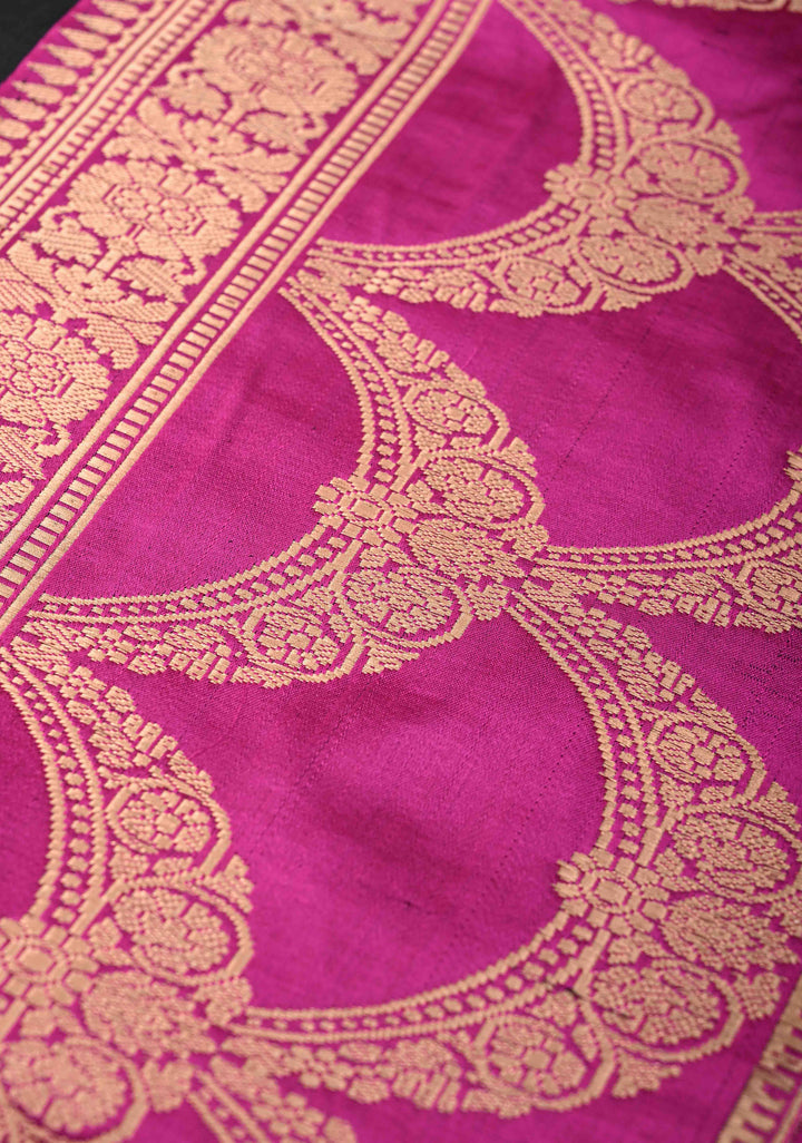 Black and Pink Banarasi Katan Silk Saree with Chunri Buttas & Scalloped border | SILK MARK CERTIFIED